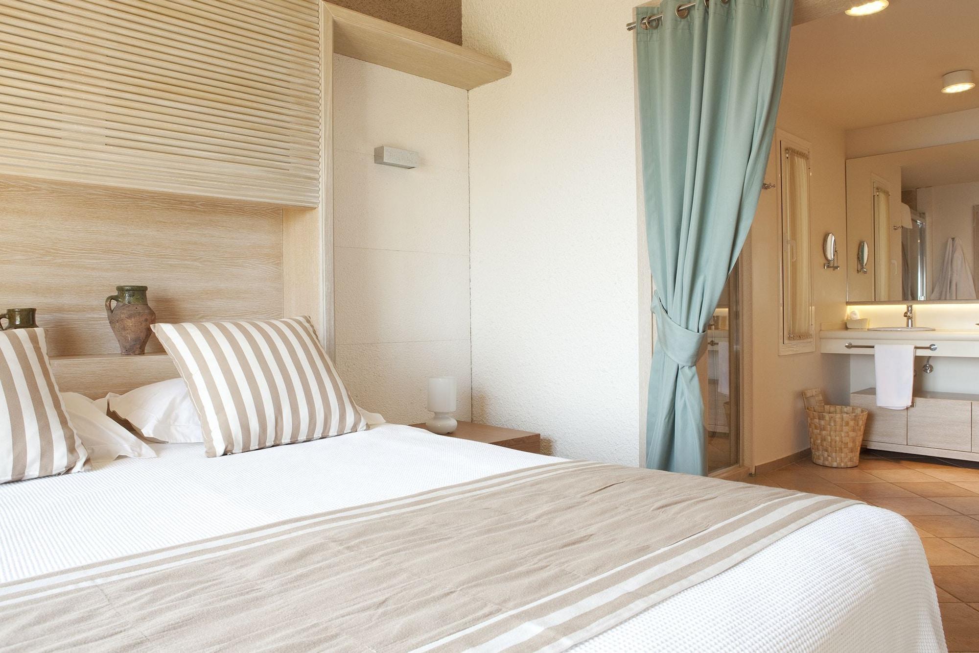 Dionysos Village Hotel Marmaris ทูรุนช์ ภายนอก รูปภาพ